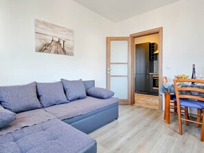 Living area - Apartment für 3 Personen mit Meerblick by Interhome (Umag/Juricani)