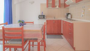 Dining - Strandnahe Ferienwohnung Bruno 1 by Interhome (Umag/Juricani)