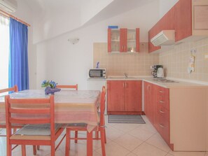 Dining - Strandnahe Ferienwohnung Bruno 1 by Interhome (Umag/Juricani)