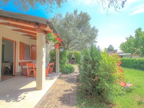 Terrace/patio - Wohnung "Timea 4" mit Terrasse by Interhome (Umag/Zambratija)