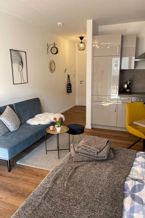 Living area - Schöne Ferienwohnung in Bremen-Ost mit Terrasse by Interhome (Bremen)