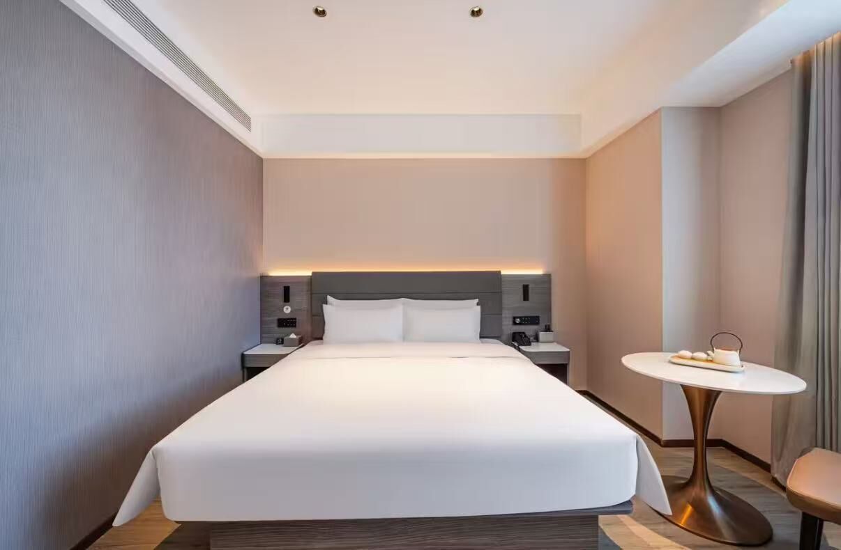 Superior Double Room | Desk, laptop workspace, free WiFi