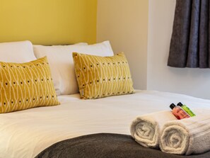 Internet - Stilvolle, schöne Wohnung mit zwei Schlafzimmern by Interhome (Coventry)