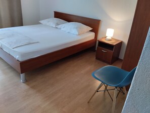 2 Schlafzimmer, Internetzugang