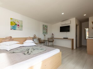 Internet - Srudio mit Meerblick - nur für Erwachsene by Interhome (Bilice)