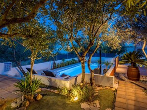 Terrace/patio - Geräumiges Ferienhaus mit Terrasse und Garten by Interhome (Hvar/Stari Grad)