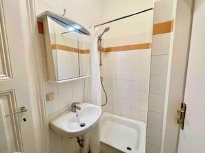 Towels - Apartment 15A by Interhome (Vienna / 10. District)
