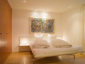 Internet - Residenz Alpenrose31 by Interhome (Sils Maria)