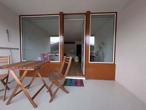 Outdoor dining - Apartment Barga by Interhome (Davos)