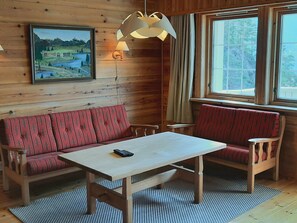 Living Room - Häuschen mit Blick auf das Wasser by Interhome (Hebnes)