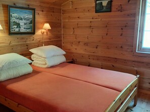 Room - Häuschen mit Blick auf das Wasser by Interhome (Hebnes)