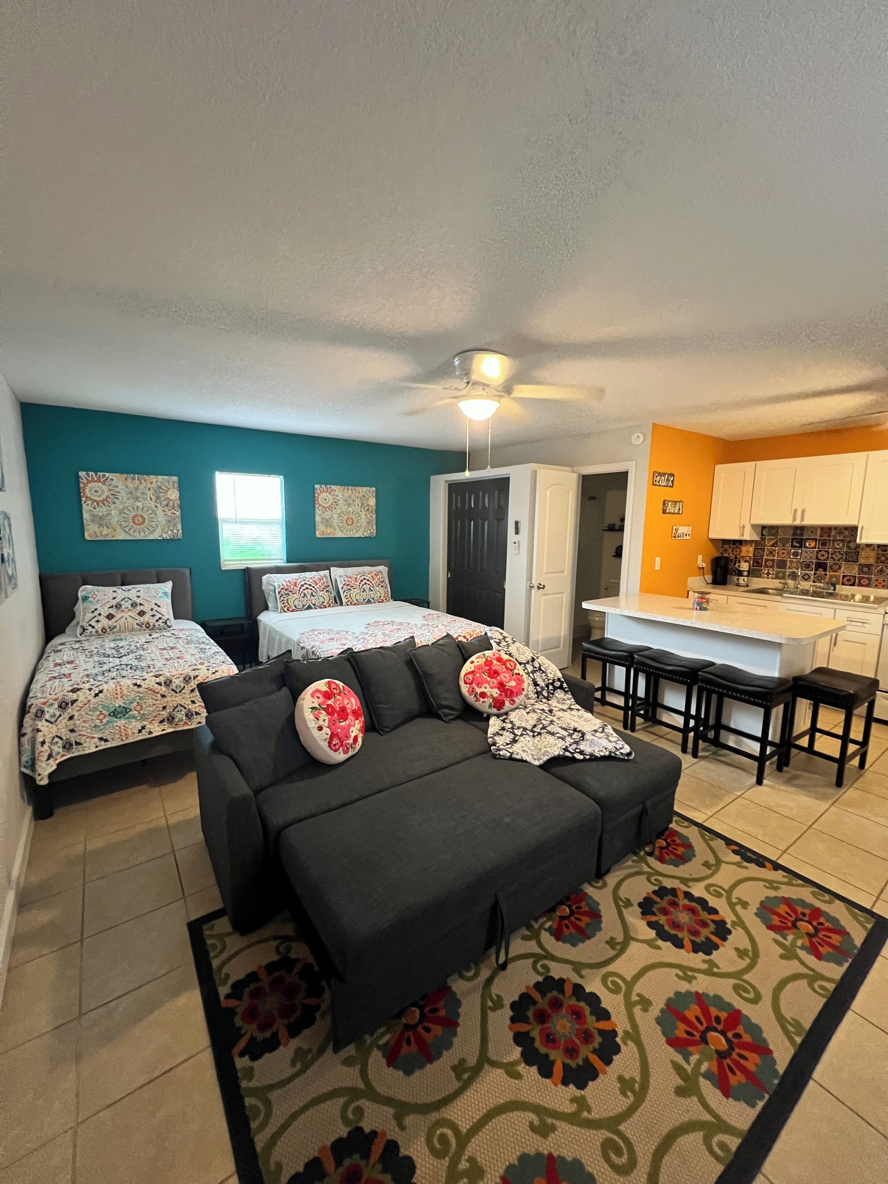 1 多间卧室、熨斗/熨衣板、  免费 WiFi、床单