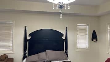 4 habitaciones, wifi gratis y ropa de cama