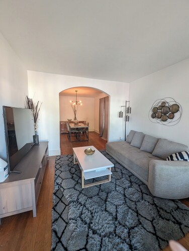 Spacious Two Bedroom Suite Perfect For Longer Stays Sleeps 4