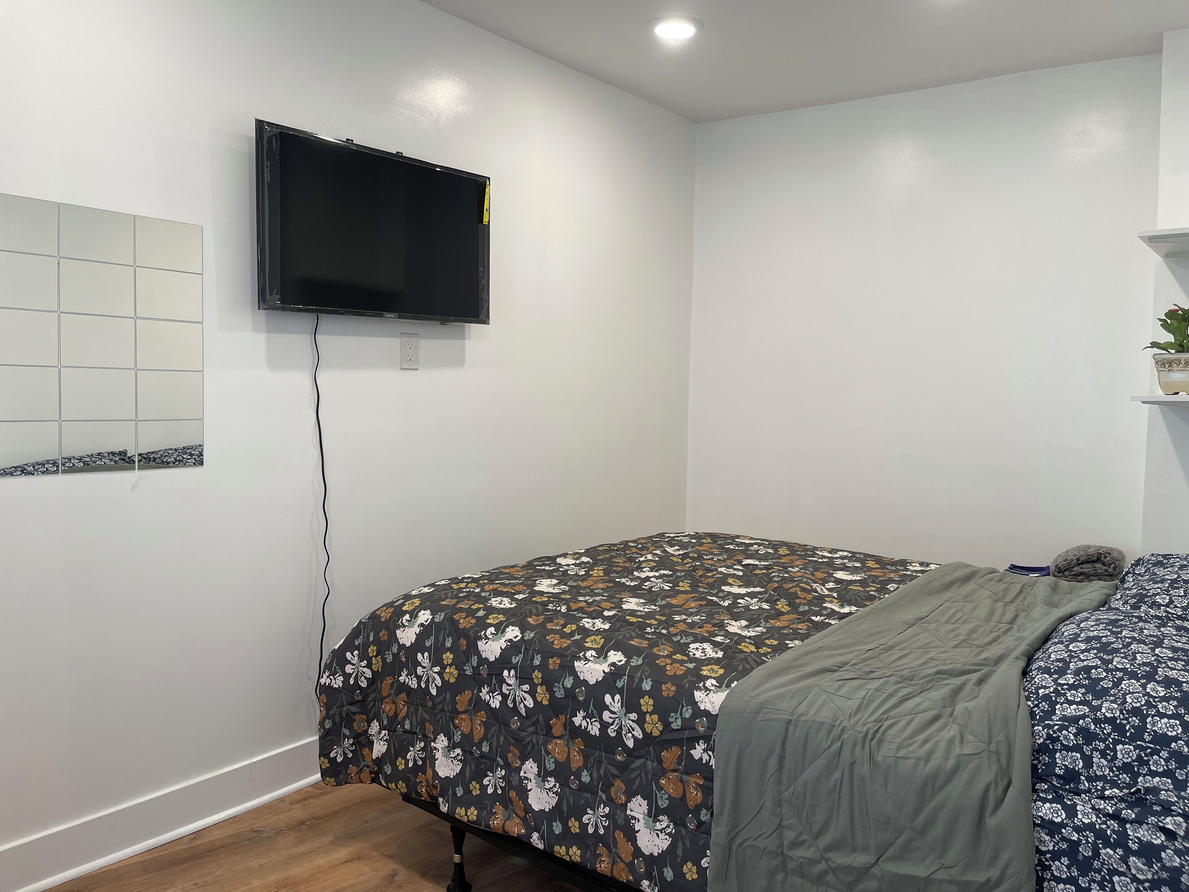 Strykejern/-brett, wi-fi og sengetøy