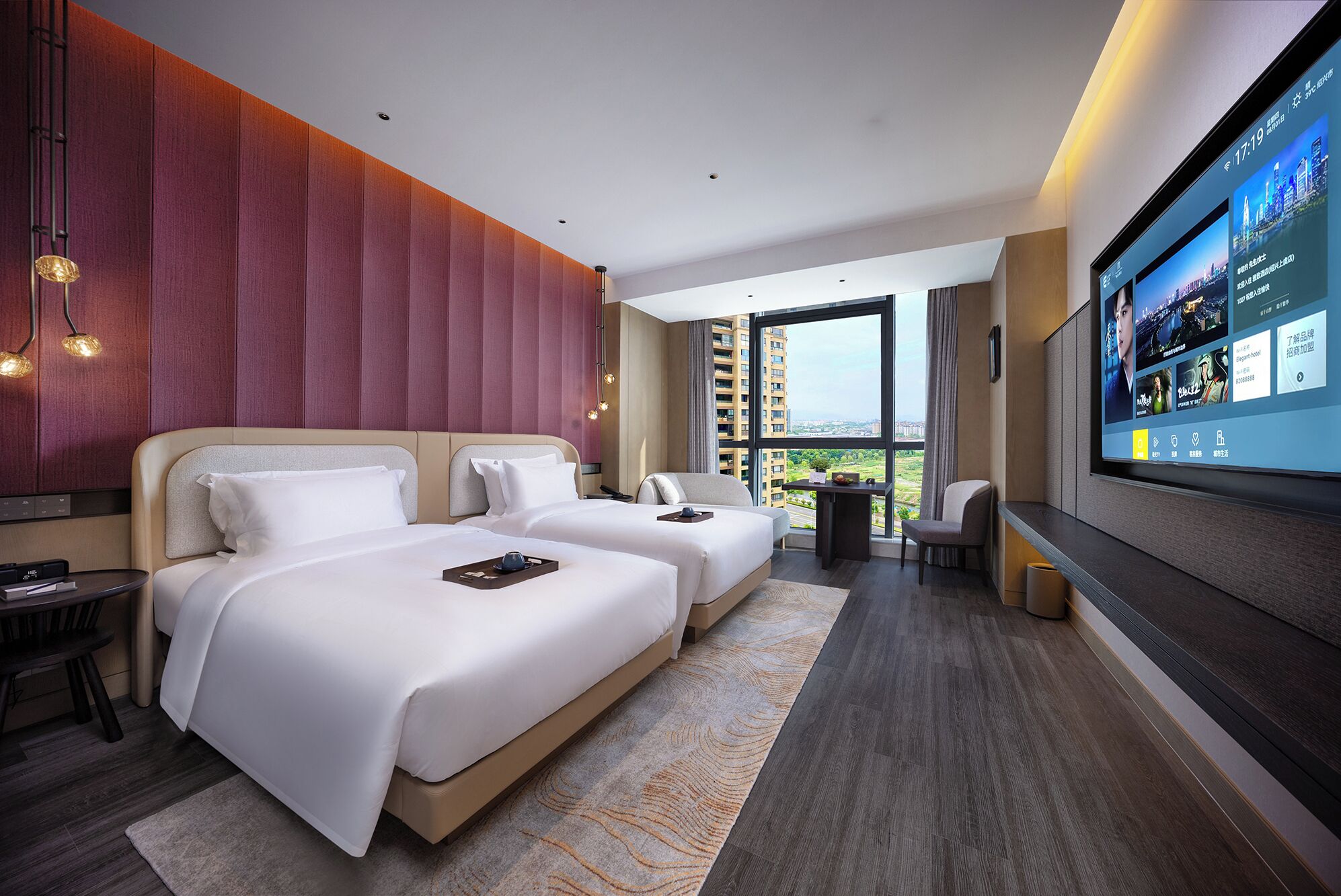 Basic tvåbäddsrum - utsikt mot staden | Mörkläggningsgardiner, strykjärn/strykbräda och gratis wi-fi