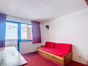 Interior - Les Olympiades by Interhome (Val Thorens)