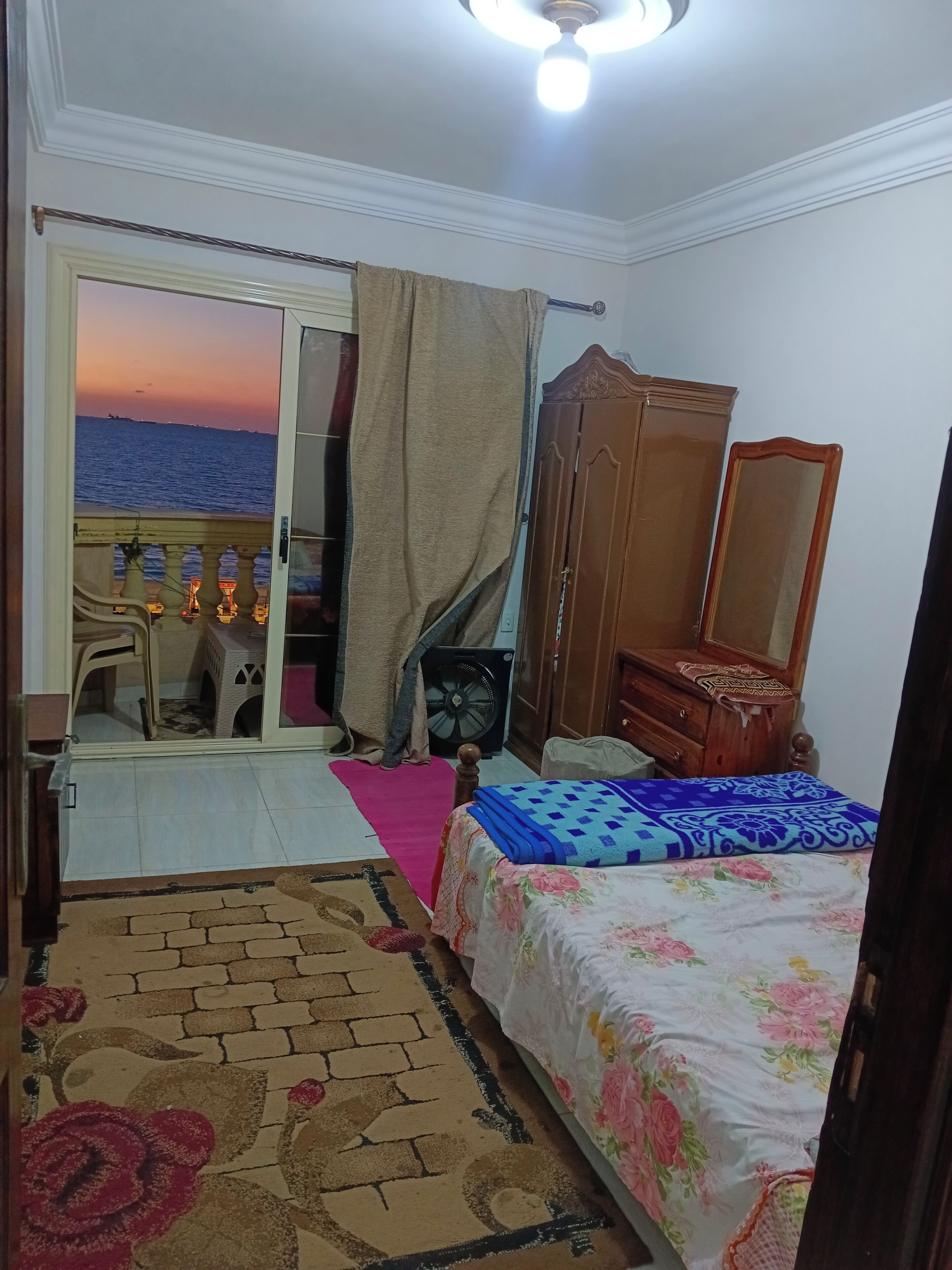 2 bedrooms, iron/ironing board
