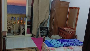2 bedrooms, iron/ironing board
