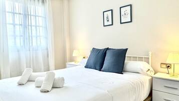 Internet, bed sheets