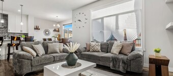 Spacious 8 Bedroom Family Retreat