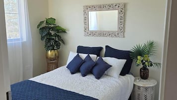 2 soverom og sengetøy