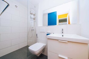 Hair dryer, towels, soap, toilet paper - Tropical Private Garden Oasis in Soul Paje (Paje)