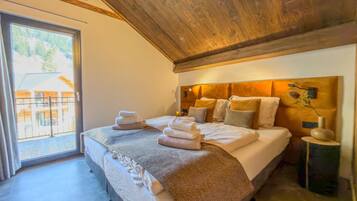 3 間睡房、上網