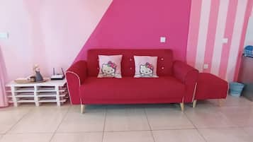 Apartment, City View | Living area