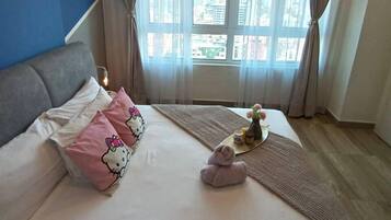 Apartment, City View | Premium bedding, blackout drapes, iron/ironing board, WiFi (free)