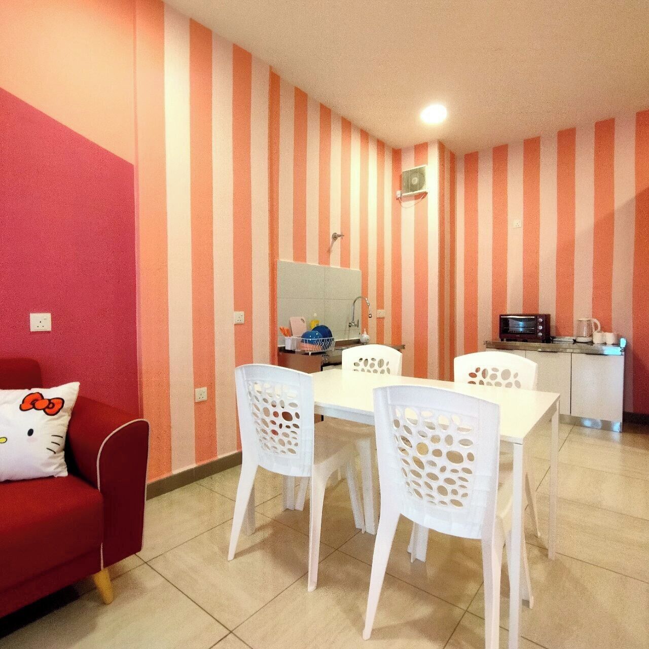 Apartment, City View | Dining