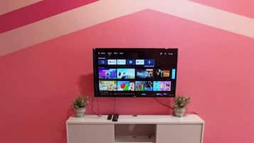 Appartement, uitzicht op de stad | Woonruimte