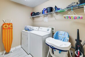 Interior - 11 Mi to Disney! Family Haven w/ Poolside Oasis (Davenport)
