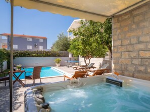 Outdoor dining - Sonnenschein by Interhome (Kaštel Novi)