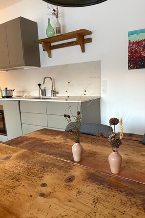 Fridge, oven, dishwasher, cookware/dishes/utensils - Poste viglia by Interhome (Lohn GR)