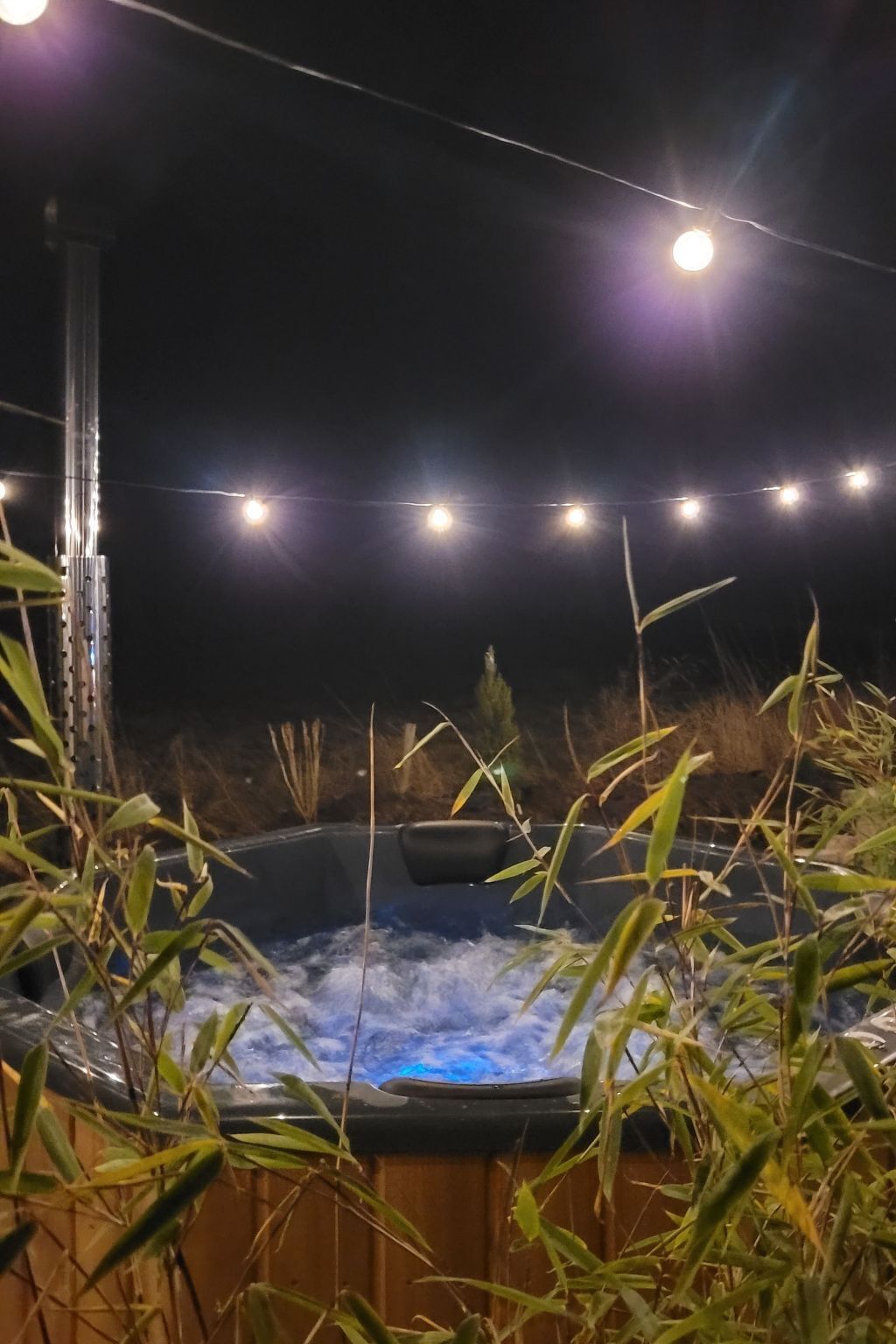 Tina de hidromasaje al aire libre