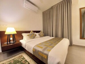 Free WiFi - Hotel Shomrat Int. Brahmanbaria (Brahmanbaria Sadar)