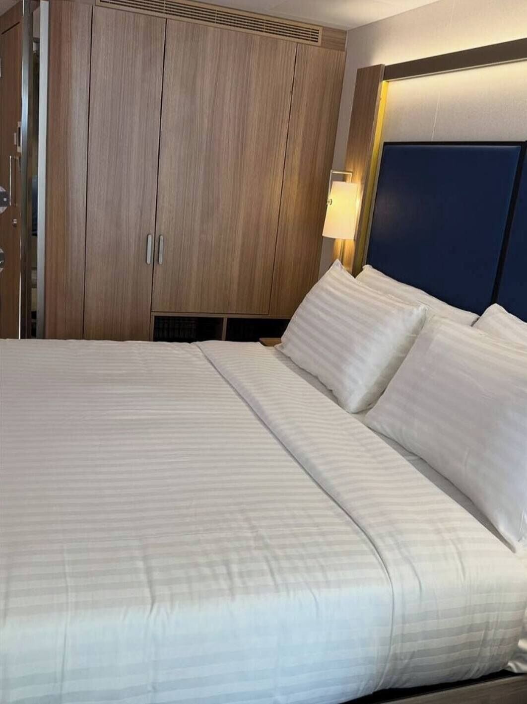 Deluxe Double Room, City View | Free WiFi