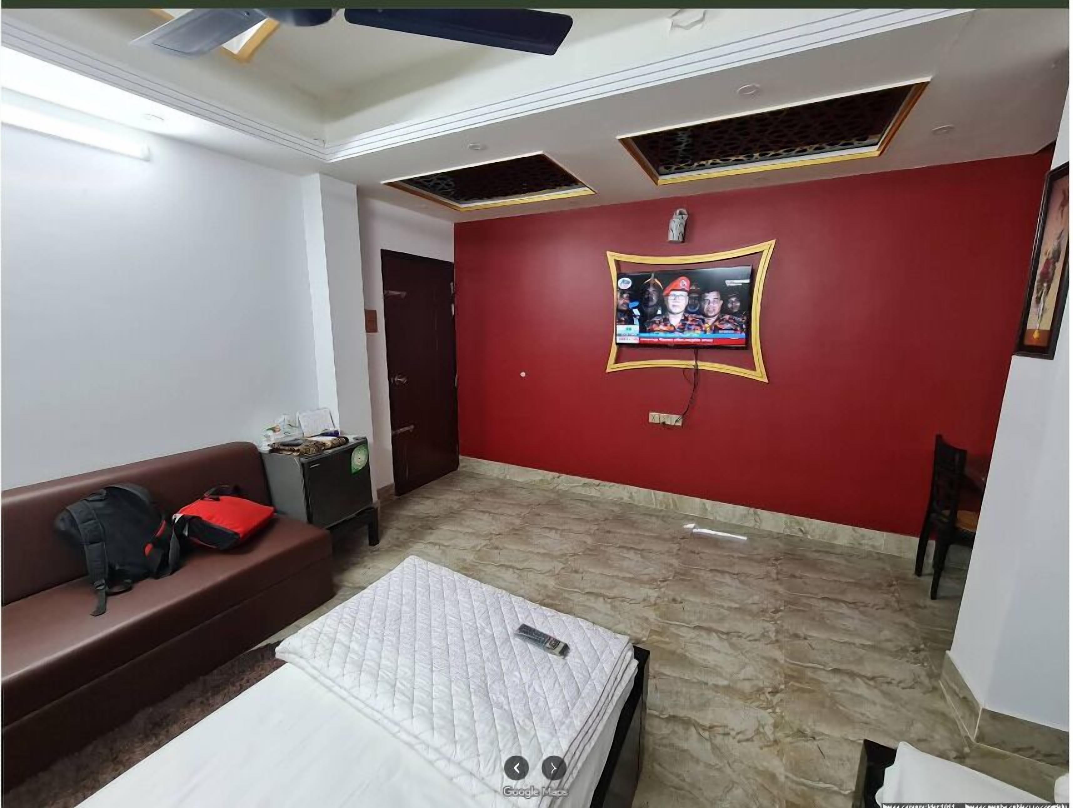 Deluxe Twin Room | Free WiFi