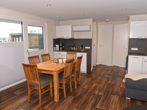 Dining - Hausboot Dolce Vita am Bärwaldersee by Interhome (Weißwasser)