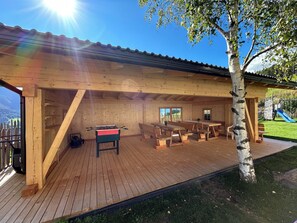 Outdoor dining - "Nock" | ZumMoarSepp - Holiday apartment in the Villnöss Valley (Trentino-Alto Adige)