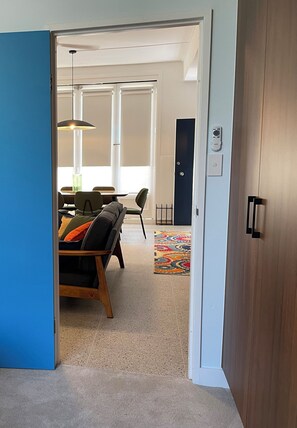 Interior - Stylish ground floor converted warehouse apartment (Surry Hills)