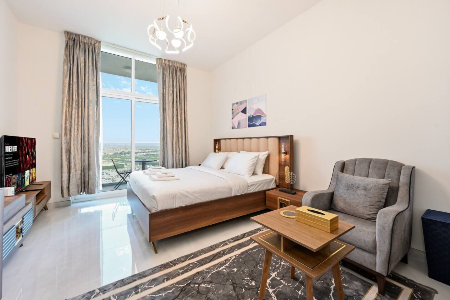 Apartment, Balcony, City View | Iron/ironing board, free WiFi