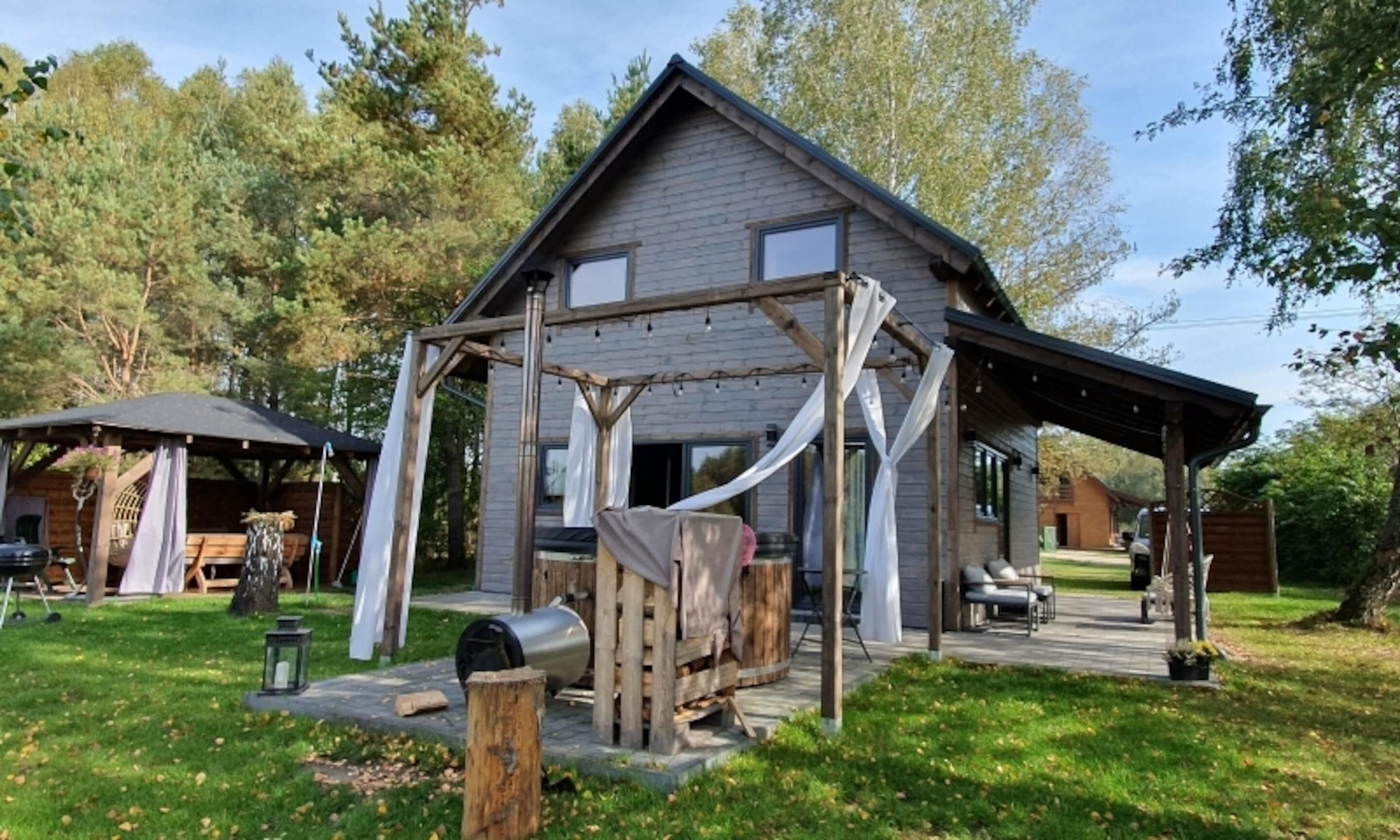 Ferienhaus | Unterkunftsgelände