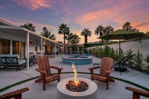 Terrace/patio - Little Palm Lookout | Stunning Mountain Views (Palm Springs)