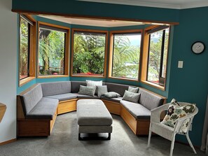 Smart TV, DVD player, music library, video library