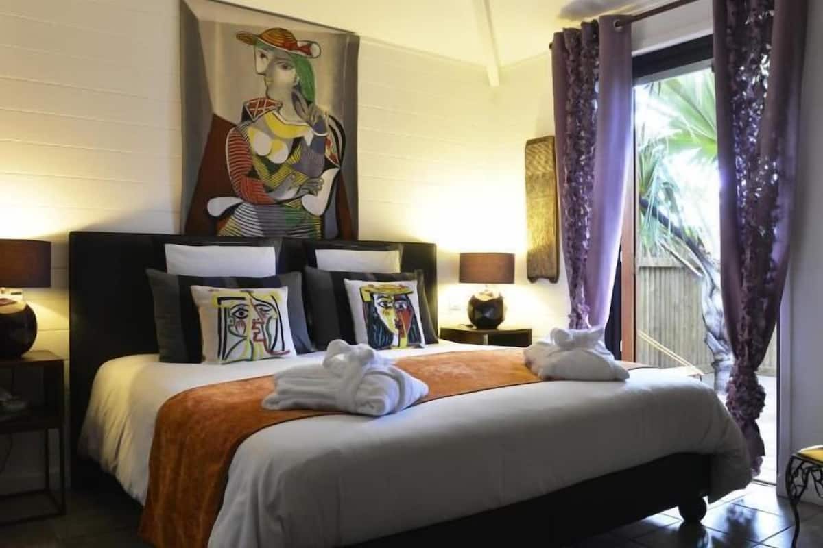 Coffres-forts dans les chambres, Wi-Fi gratuit