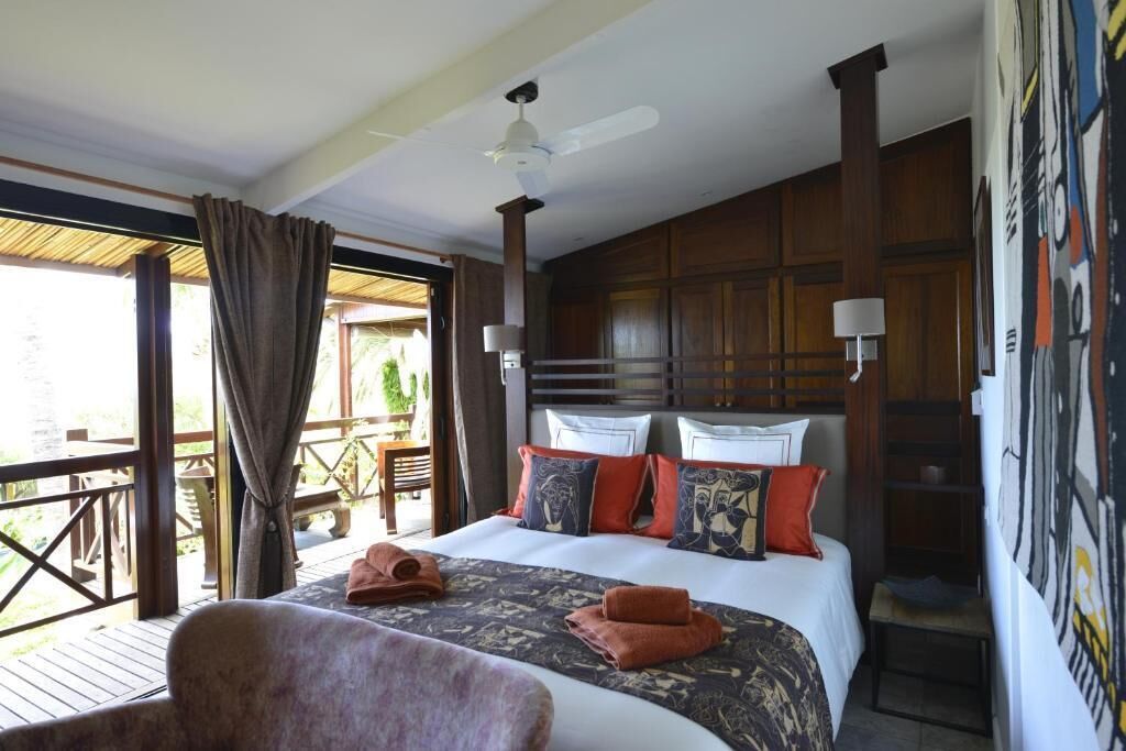 Jadeline | 客房内保险箱、免费 WiFi