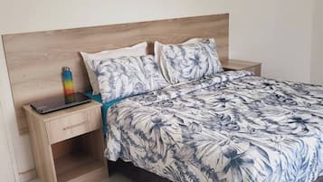 熨斗/熨衫板、上網、床單