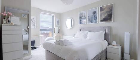 1 bedroom, iron/ironing board, Internet, bed sheets